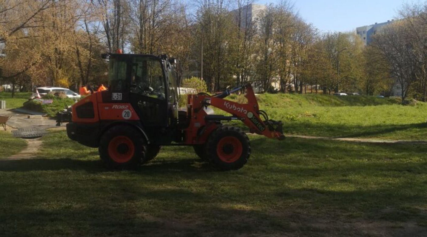 Wojna o plac zabaw na Dolince Służewieckiej