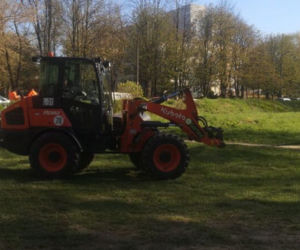 Wojna o plac zabaw na Dolince Służewieckiej
