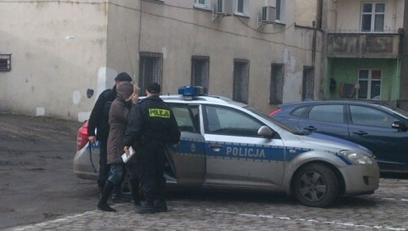 Służby wykopały kosci
