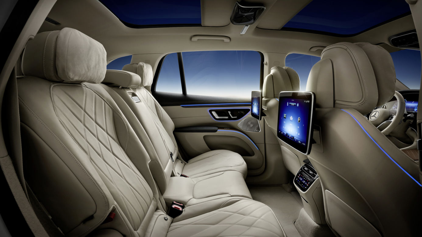 Mercedes-Benz EQS SUV (2022)