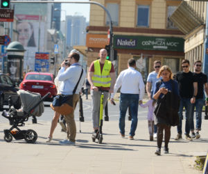 Hulajnogi elektryczne w Warszawie