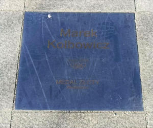 Przed halą Enea Arena powstaje Aleja Szczecińskich Olimpijczyków