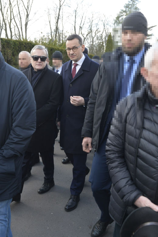 Pogrzeb Pawła Królikowskiego - po mszy