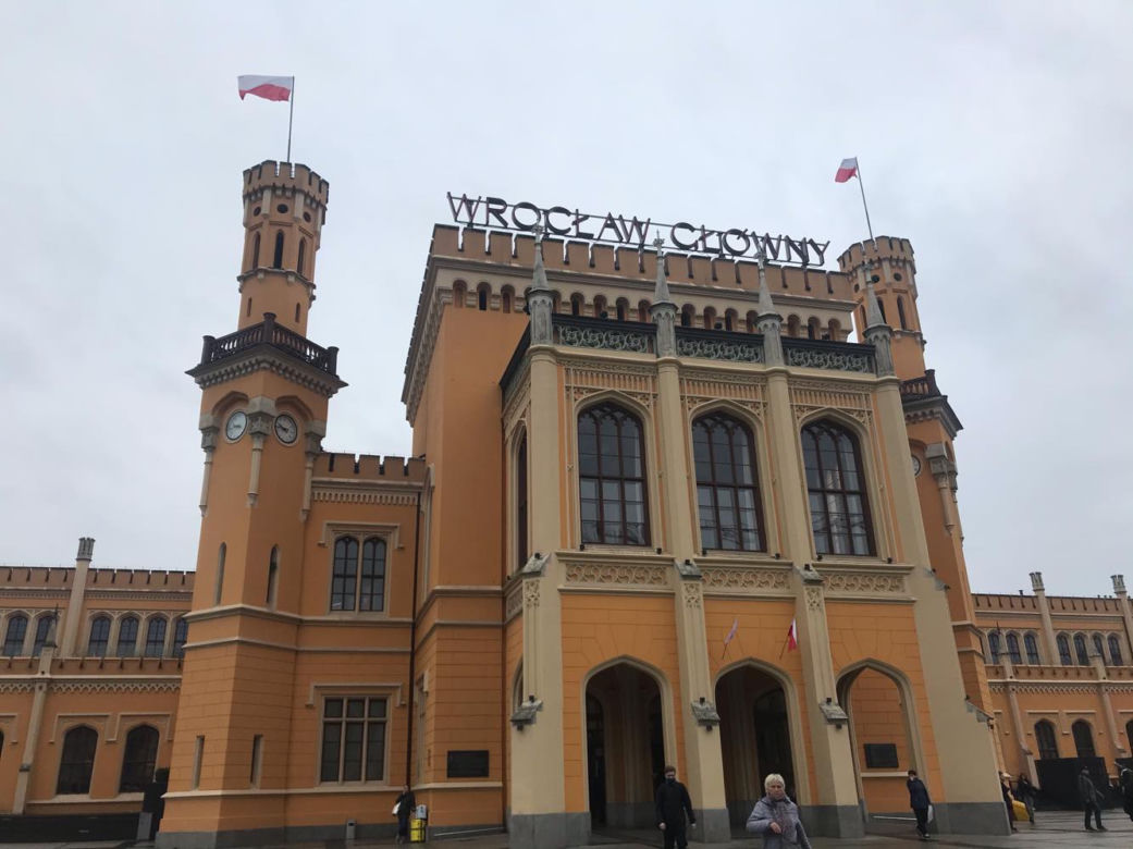 Konferencja przed Marszem Niepodległości