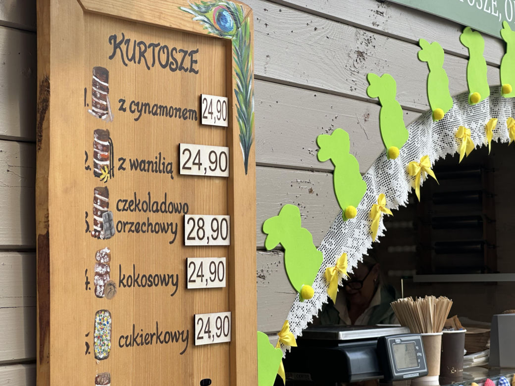 W Krakowie wystartował jarmark wielkanocny. Sprawdziliśmy tegoroczne ceny!
