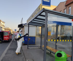 Kalisz walczy z koronawirusem! Trwa dezynfekcja miasta! [ZDJĘCIA] 