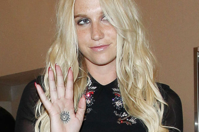 Kesha wraca