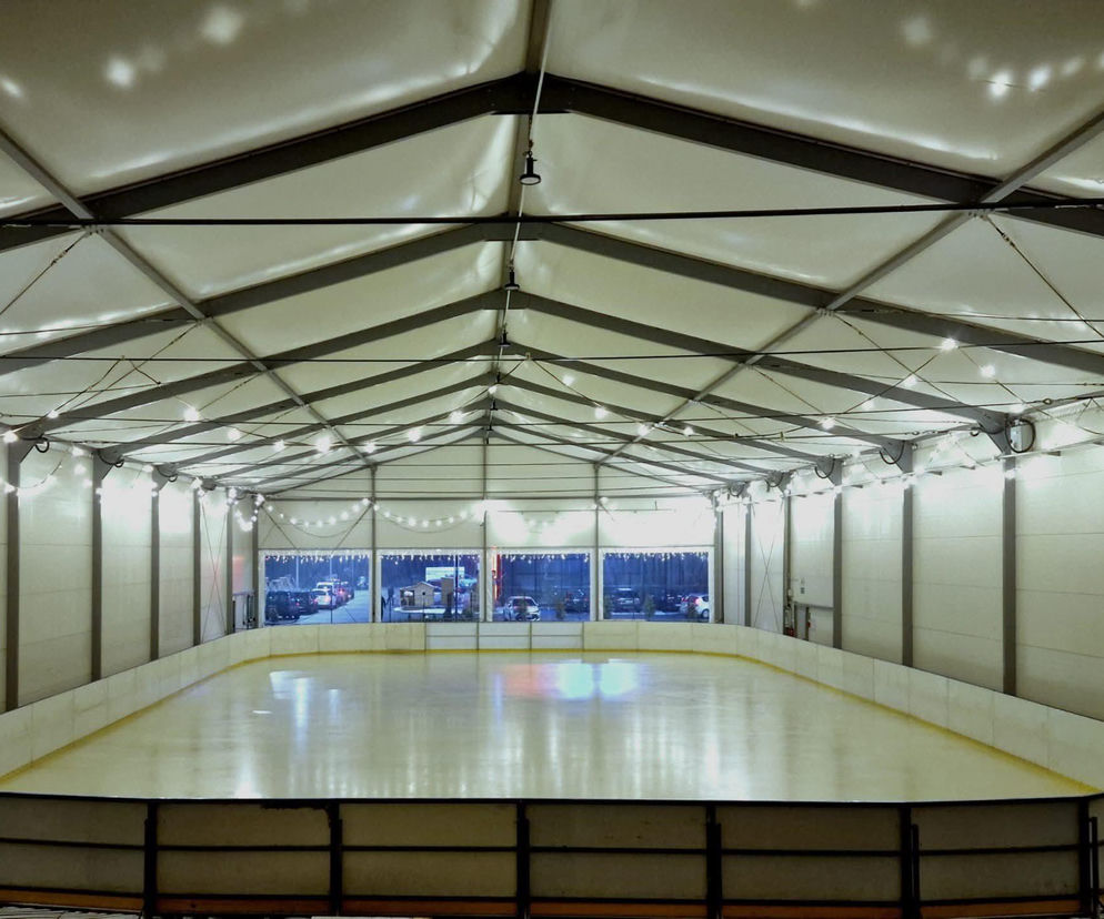  MOSiR uruchamia nowe lodowisko przy ul. Szkolnej 14