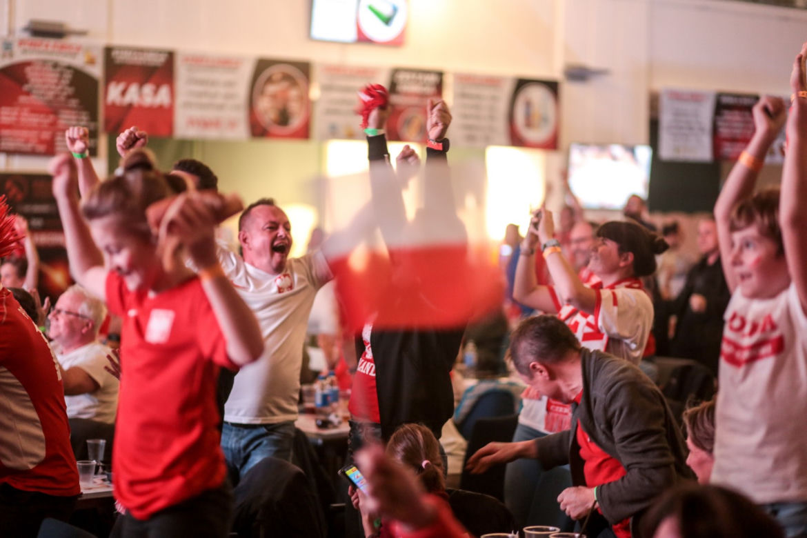 Polska - Arabia Saudyjska w strefie kibica na Stadionie Śląskim
