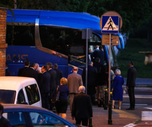 Ujawniamy kulisy posiedzenia klubu PiS w siedzibie partii