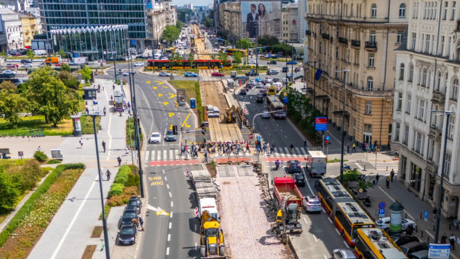 Remont torowiska tramwajowego w Alejach Jerozolimskich w Warszawie