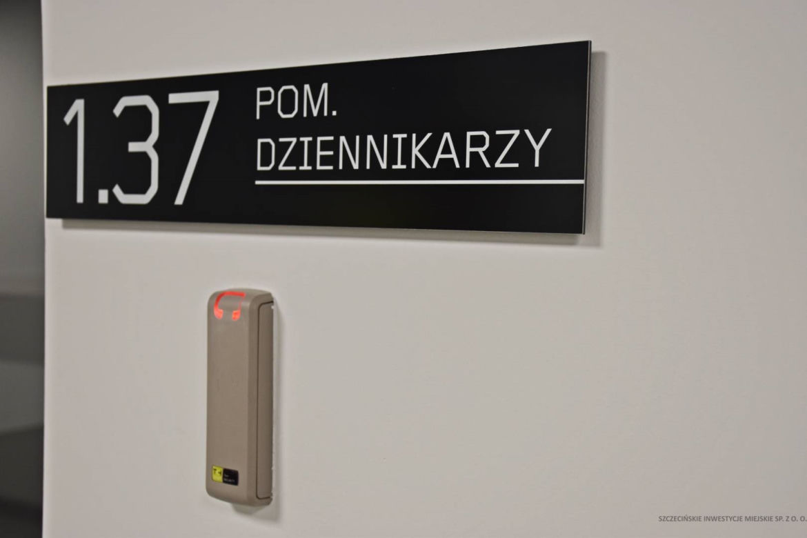 Budowa stadionu w Szczecinie dobiega końca. Trwają prace wykończeniowe i porządkowe
