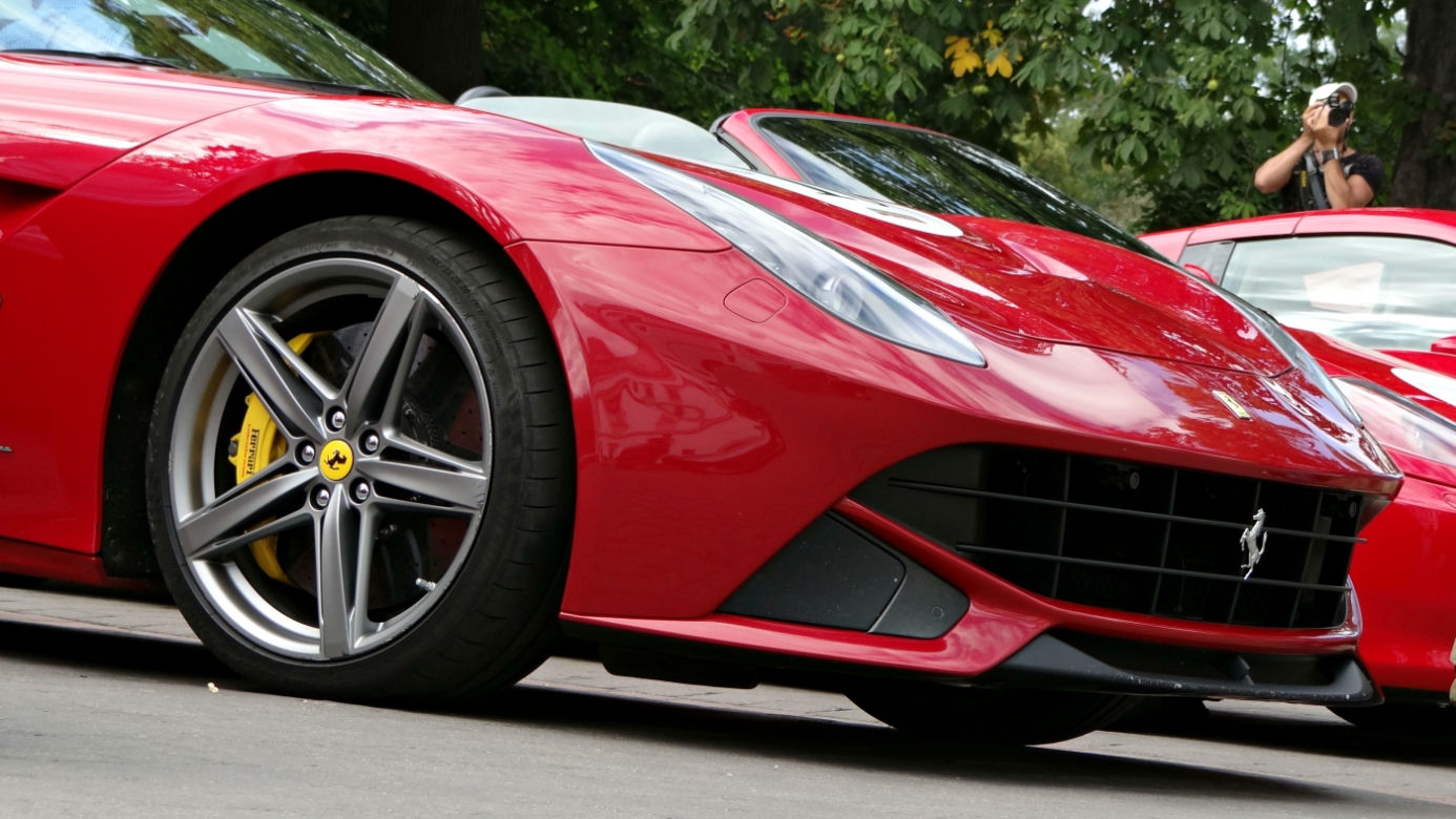 Kawalkada Ferrari przez Polskę 2015
