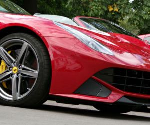 Kawalkada Ferrari przez Polskę 2015