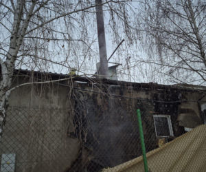 Akcja gaśnicza w Jurkowie. Ogień zajął kotłownię i dach