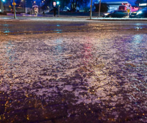 Gołoledź paraliżuje Polskę