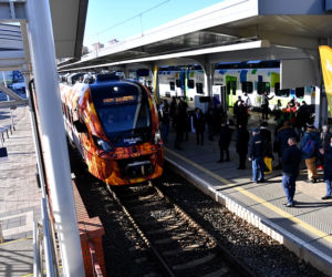 Pierwszy pociąg hybrydowy przyjechał do Szczecina