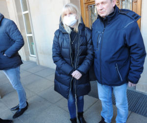 Rodzice Bartka, który zginął podczas policyjnej interwencji, zeznawali w szczecińskiej prokuraturze
