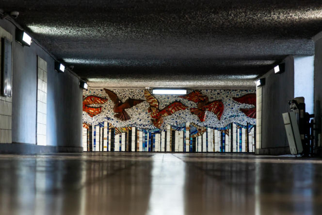 Przejście podziemne przy dawnej kopalni - mozaika z PRL