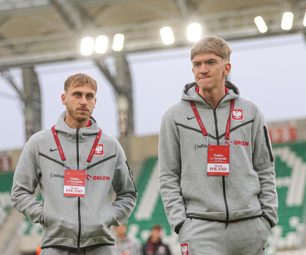 Piłkarze Wojciech Mońka i Michał Gurgul w dresach reprezentacji. O duecie z Lecha Poznań przeczytasz na SE Supersport.