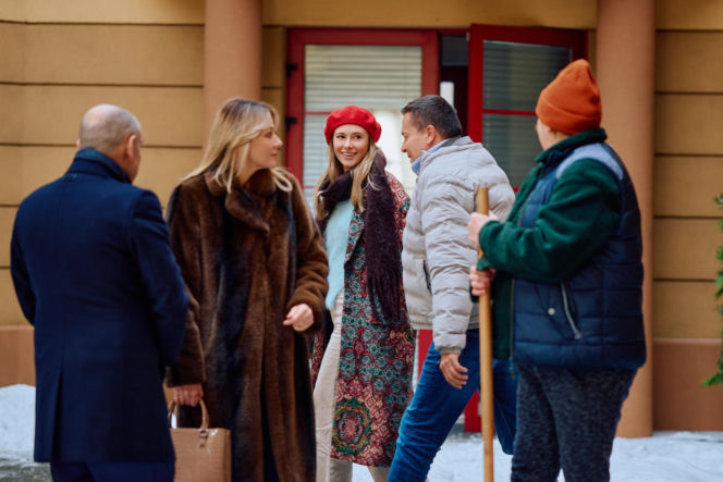 "Na Wspólnej", odcinek 4195: profesor Agier słabnie na oddziale kardiochirurgii. Na oczach przerażonej córki dochodzi u niej do zatrzymania akcji serca