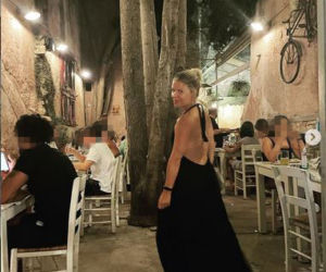 Manowska podbija Grecję