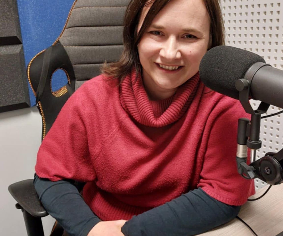 Wszyscy jesteśmy neuroróżnorodni. Wystawa Art Spektrum w Bibliotece Iława
