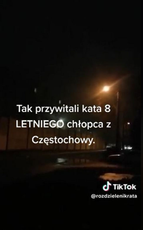 Ojczym Kamilka z Częstochowy przywitany przez więźniów w areszcie. Jest nagranie