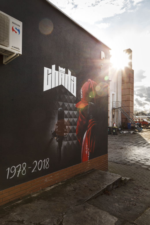 Tomasz Chada ma swój mural w Opolu! [ZDJĘCIA]