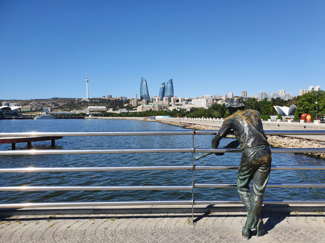 Baku - miasto ognia