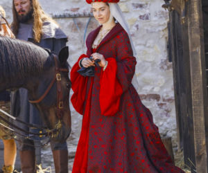 Baby boom w polskim show-biznesie. Gwiazda seriali TVP pokazała ciążowe krągłości