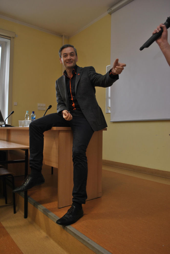 Tak zmieniał się Robert Biedroń