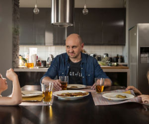 	Diagnoza 3 sezon odcinek 8, Jan Artman (Adam Woronowicz), Marcel (Iwo Rajski), Zosia (Helenka Zawistowska)