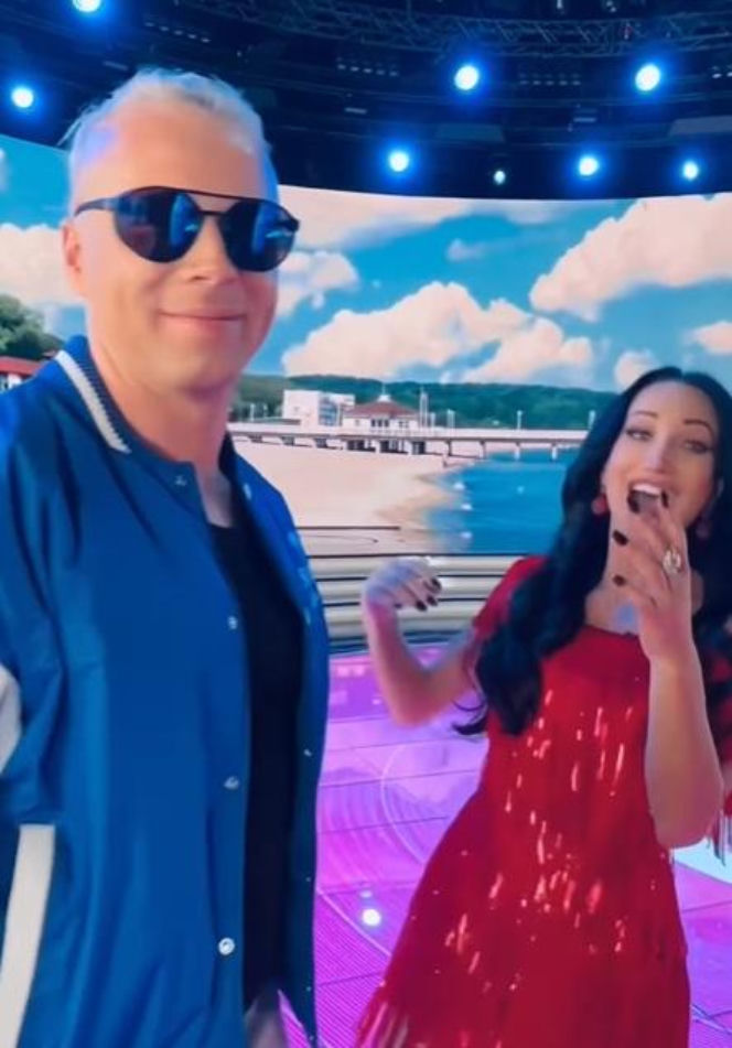 Skolim skradł buziaka Steczkowskiej