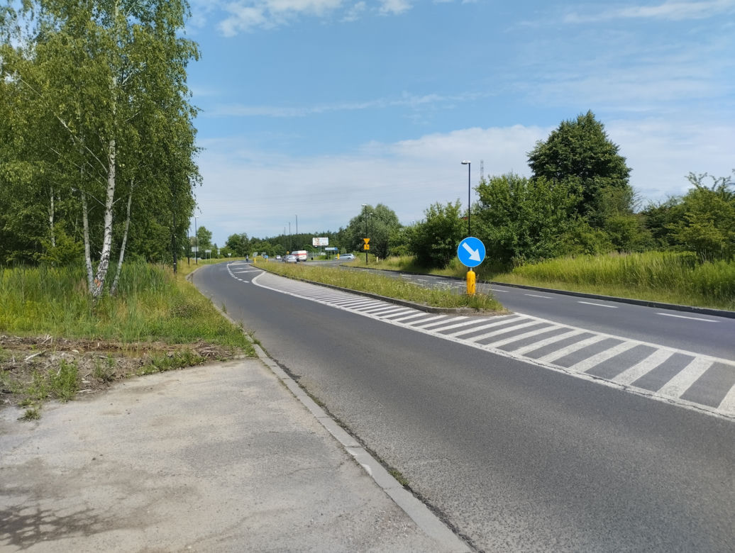 To miał być największy szpital w Polsce! Został wstyd i mnóstwo gruzu