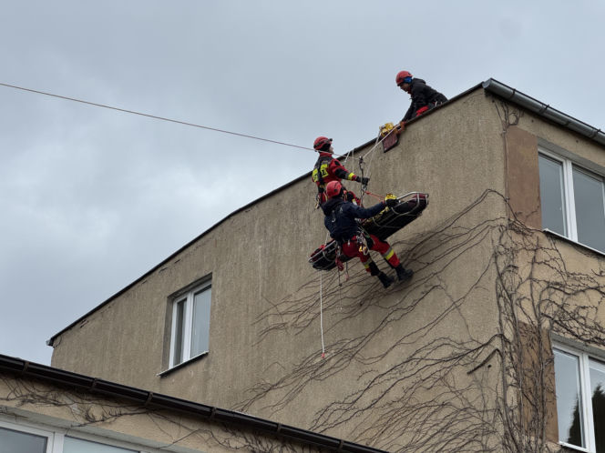 Potężne manewry strażaków na Pomorzu. "Rzucewo 2026" to prawdziwy sprawdzian przetrwania