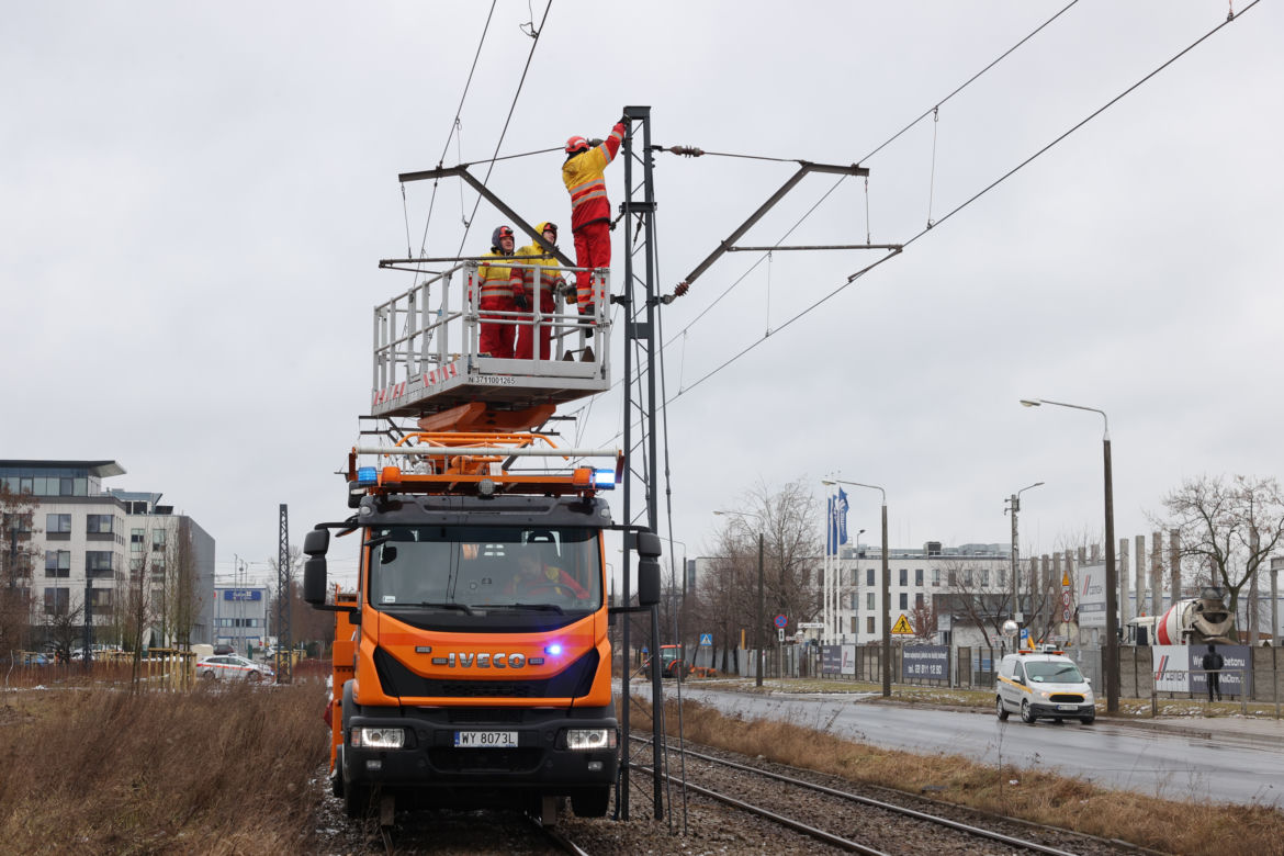 Poważna awaria na Żeraniu. Tramwaje kursują na skróconej trasie