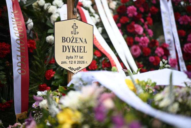 Bożena Dykiel spoczęła na Powązkach Wojskowych