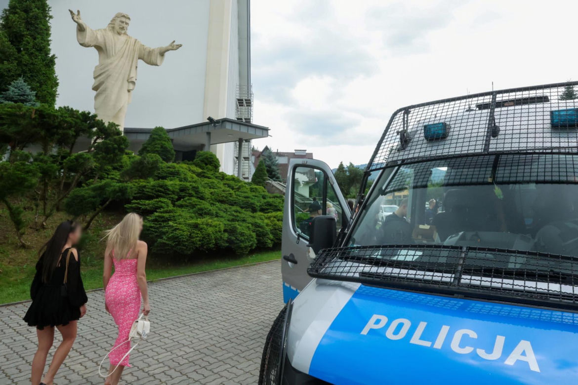 Małopolska. Obława za sprawcą strzelaniny w Starej Wsi