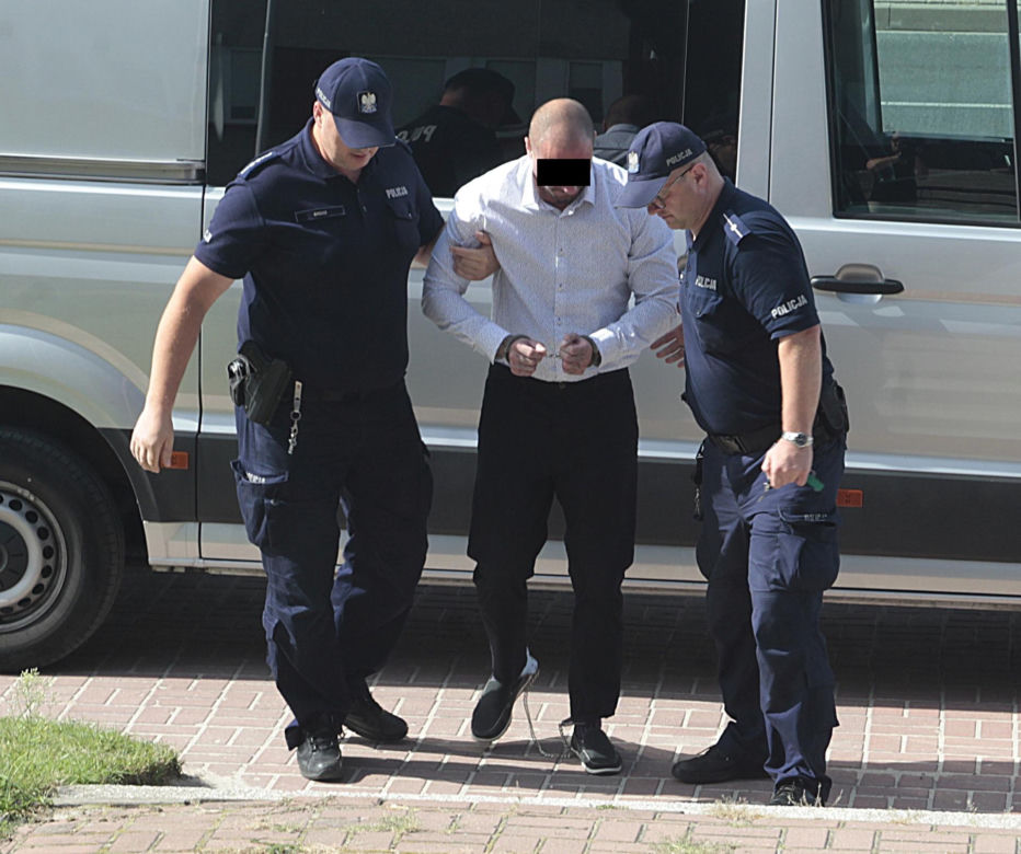 Adam Niedzielski pobity w Siedlcach. Sprawcy wyjdą na wolność! Znamy warunki