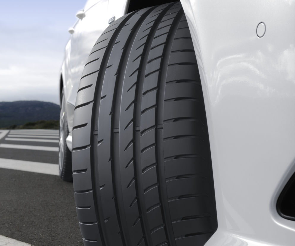 Goodyear Eagle F1 Asymmetric 2