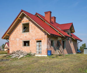 Umowa dostawy i montażu okien i drzwi