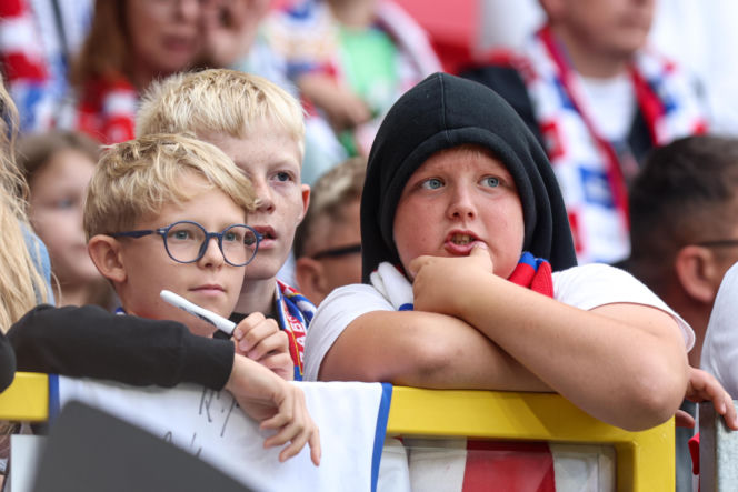 Górnik Zabrze - Lech Poznań: Zdjęcia kibiców i zawodników z meczu 8. kolejki PKO BP Ekstraklasy