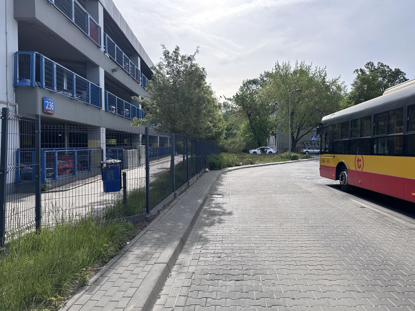 Zniknie kluczowe dojście z Dworca Południowego do stacji Metra Wilanowska