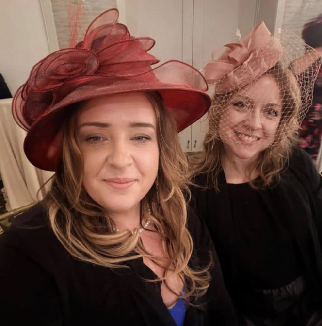 Wiosenny Bal „Szalonych Kapeluszy" Daru Serca w Chicago