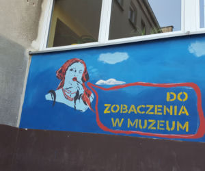 Nowy mural w Lesznie. Za wałki i pędzle chwycili uczniowie