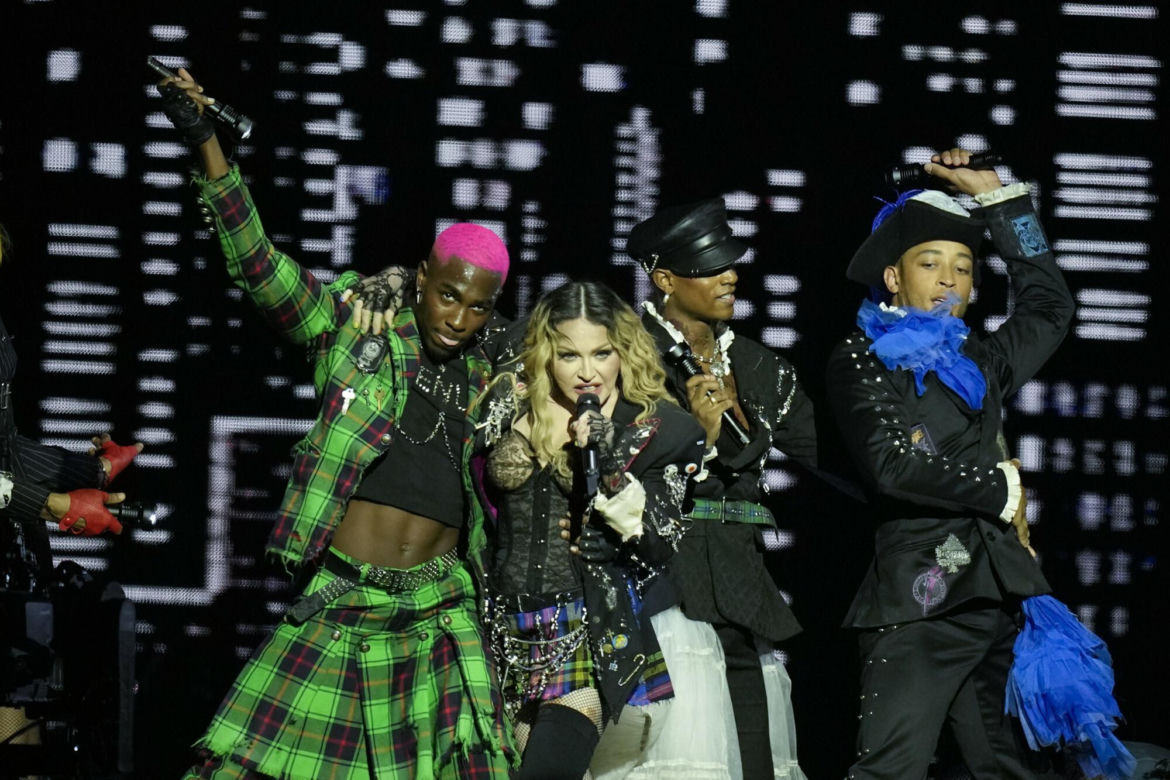 Madonna podczas koncertu w Rio de Janeiro