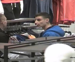 Lublin: Kradzież w galerii przy Witosa. Rozpoznajecie tych mężczyzn? [ZDJĘCIA]