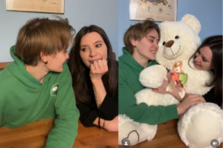 To musiało być dla niej ważne. Fani wypatrzyli w mieszkaniu Zillmann zdjęcie z Lesar. Jak one na siebie patrzą!