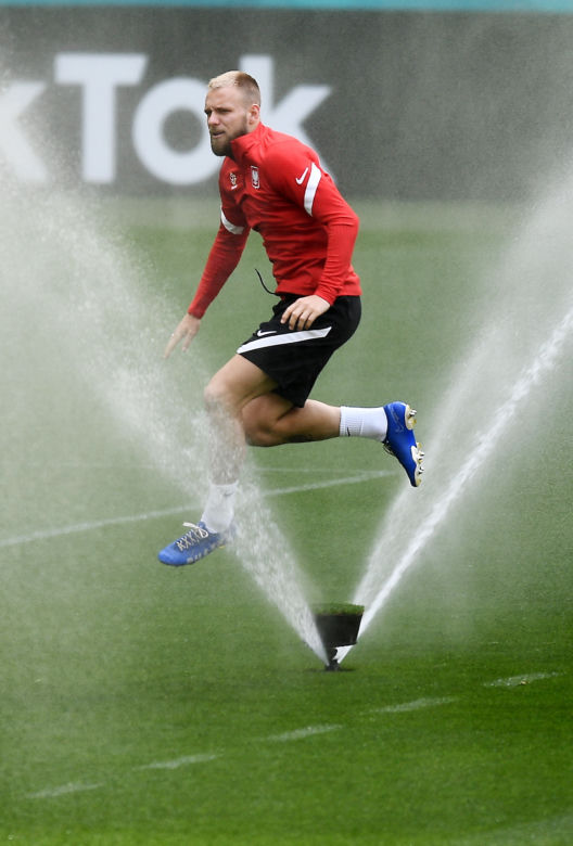 Euro 2021: Polacy w dobrych nastrojach podczas treningu przed meczem ze Słowacją [ZDJĘCIA]